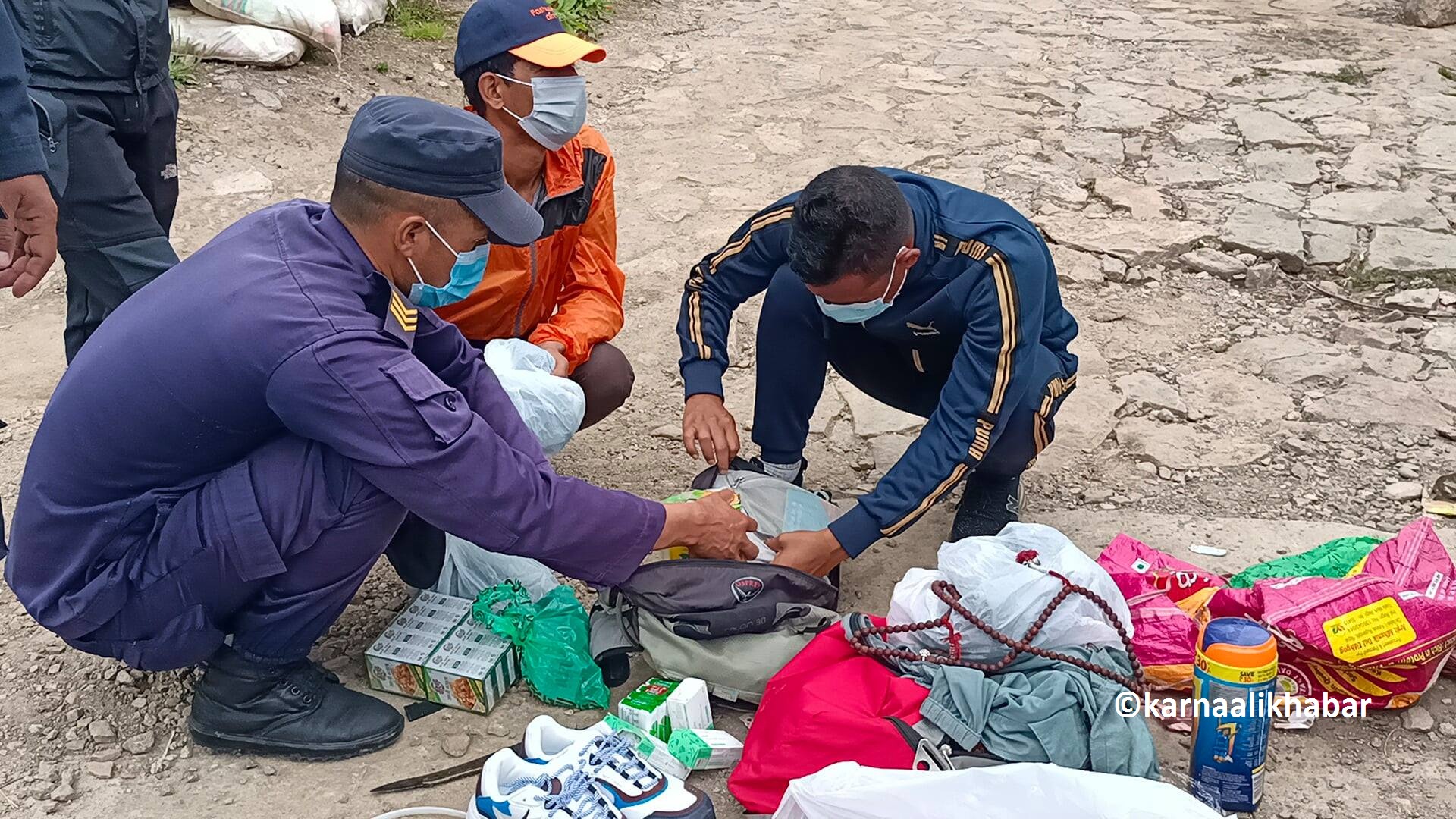 पाँच किलो यार्सा सिमकोट विमानस्थलबाट बरामद